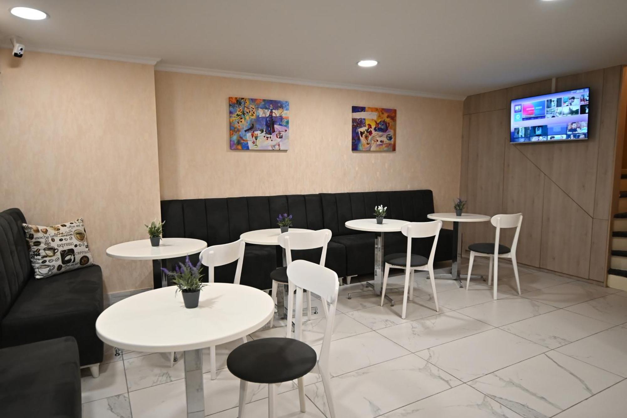 Hotel Well Inn Τυφλίδα Εξωτερικό φωτογραφία