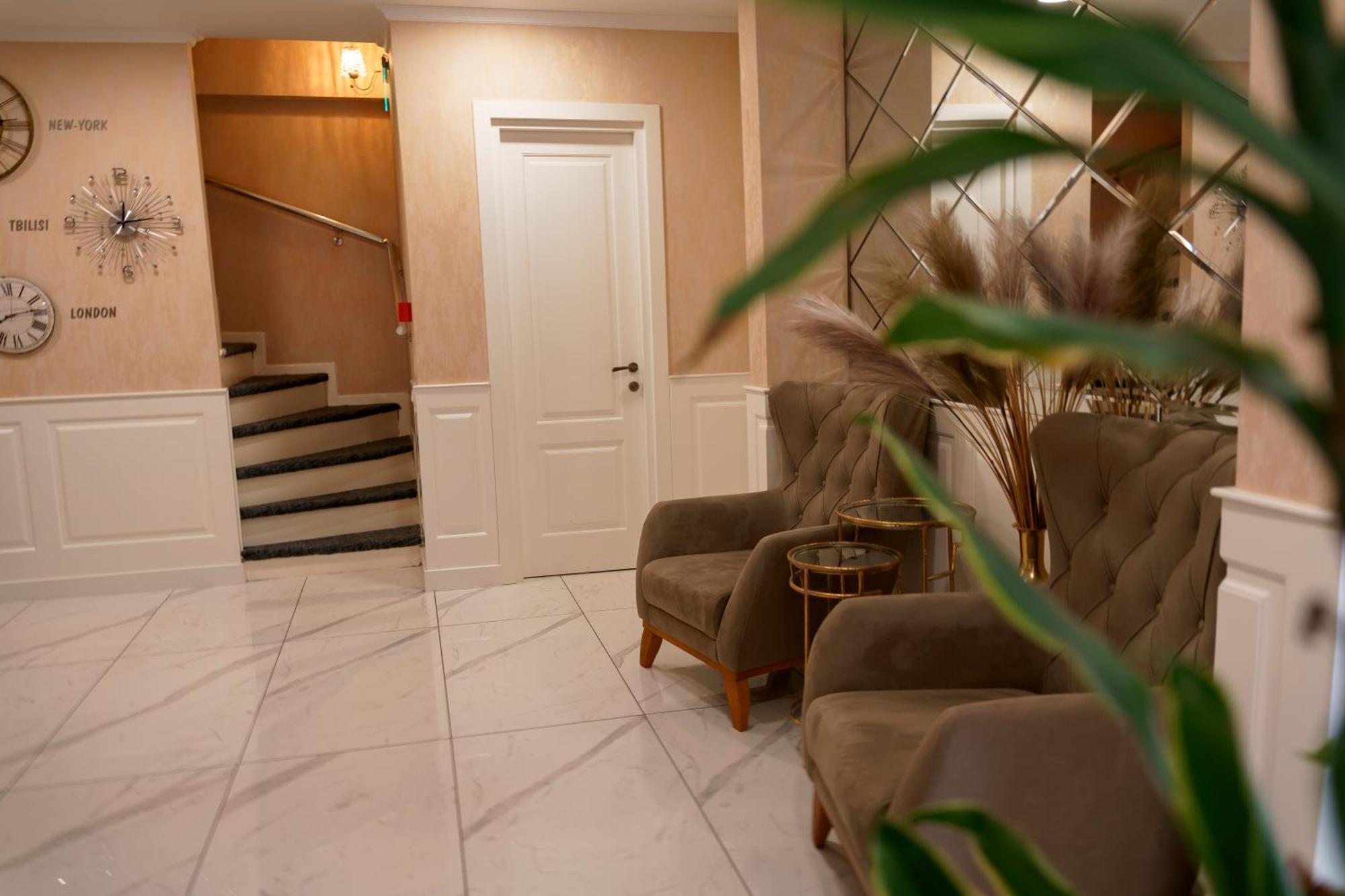 Hotel Well Inn Τυφλίδα Εξωτερικό φωτογραφία