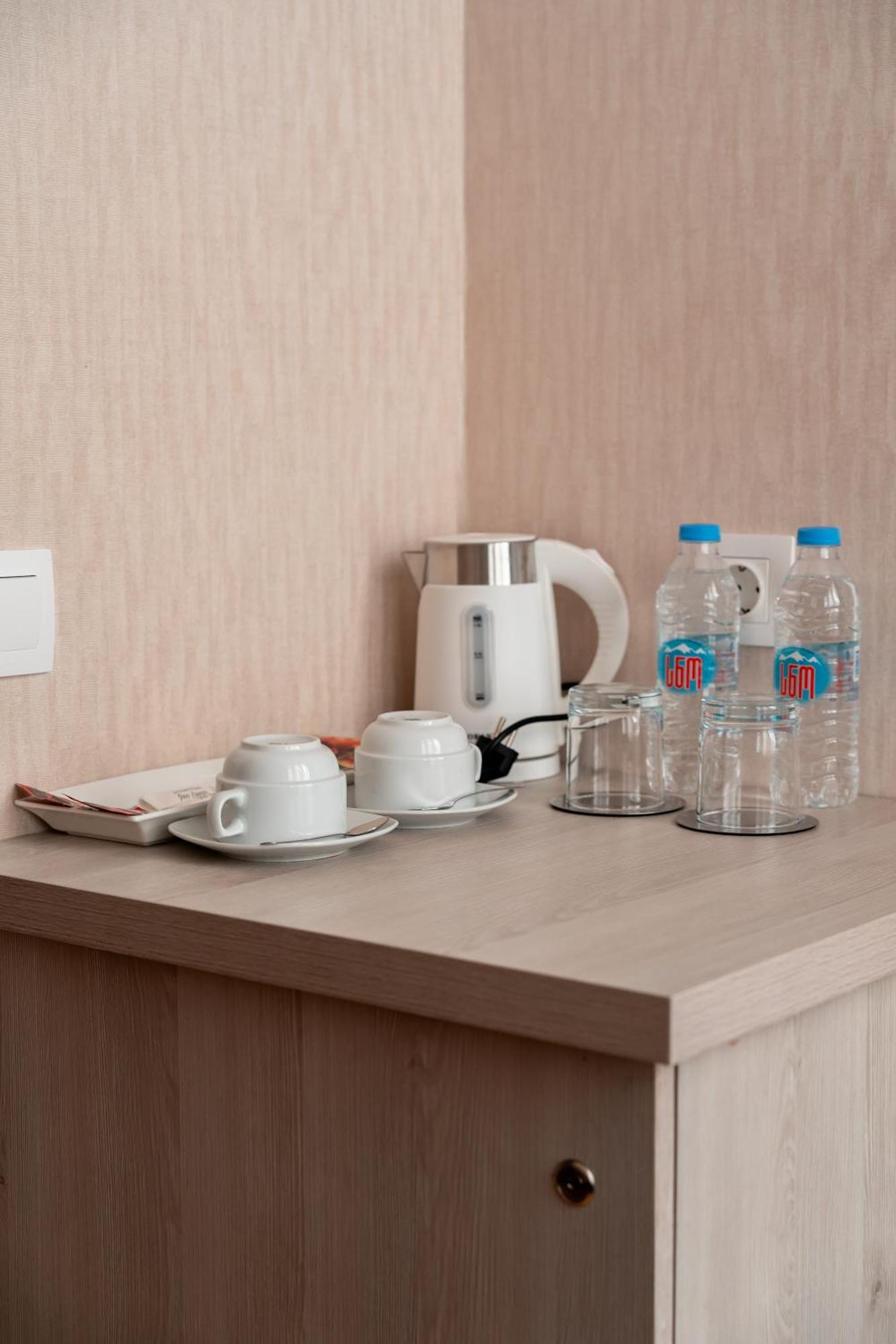 Hotel Well Inn Τυφλίδα Εξωτερικό φωτογραφία