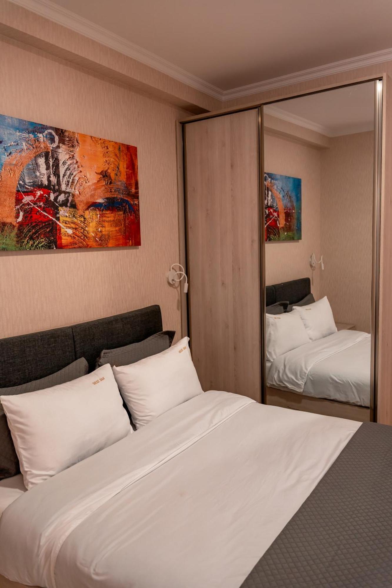 Hotel Well Inn Τυφλίδα Εξωτερικό φωτογραφία