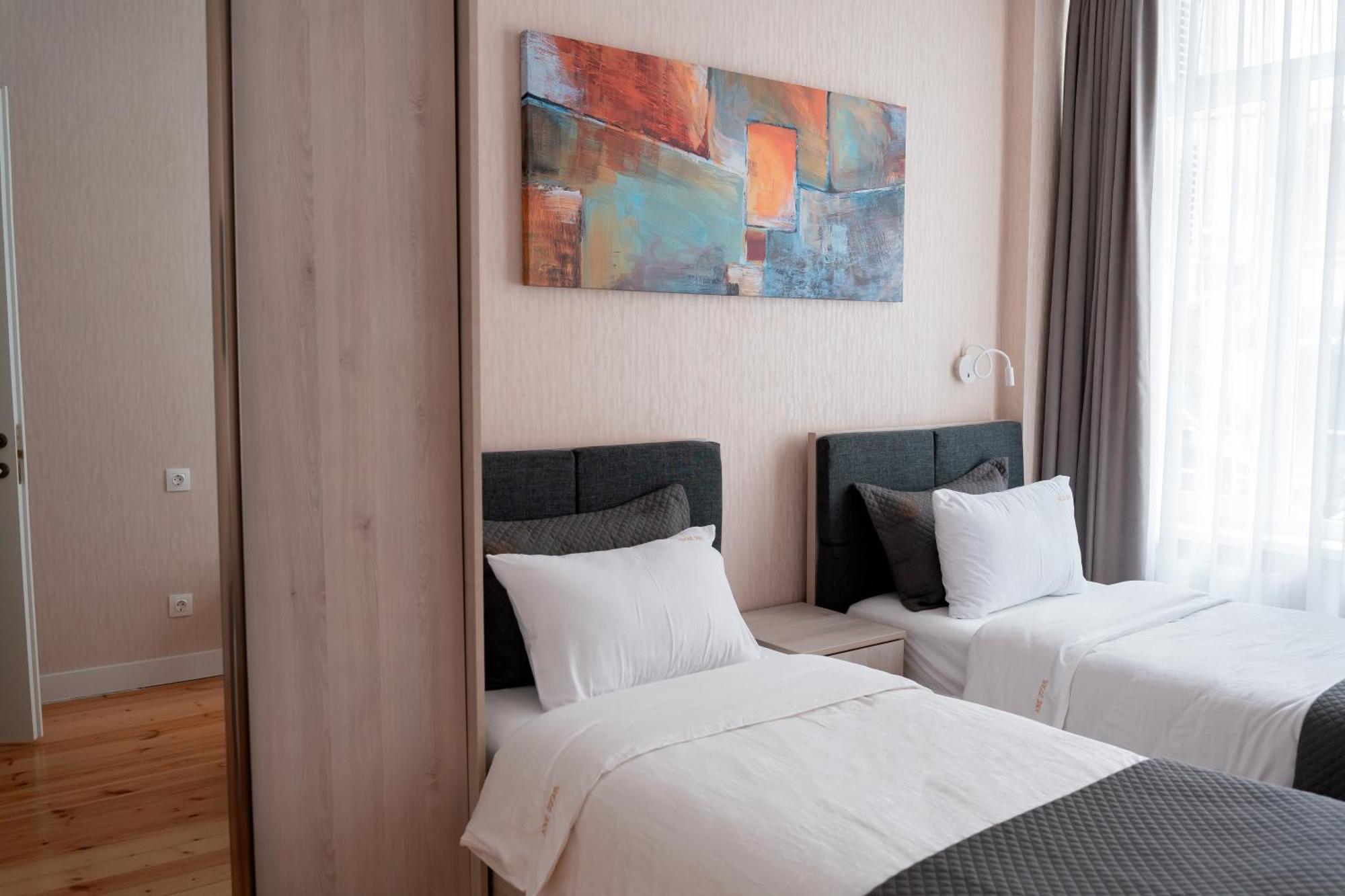 Hotel Well Inn Τυφλίδα Εξωτερικό φωτογραφία